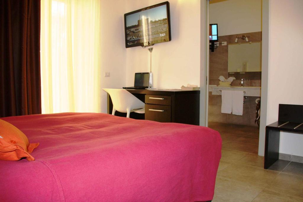 Bcomfort Hotel กาญารี ภายนอก รูปภาพ